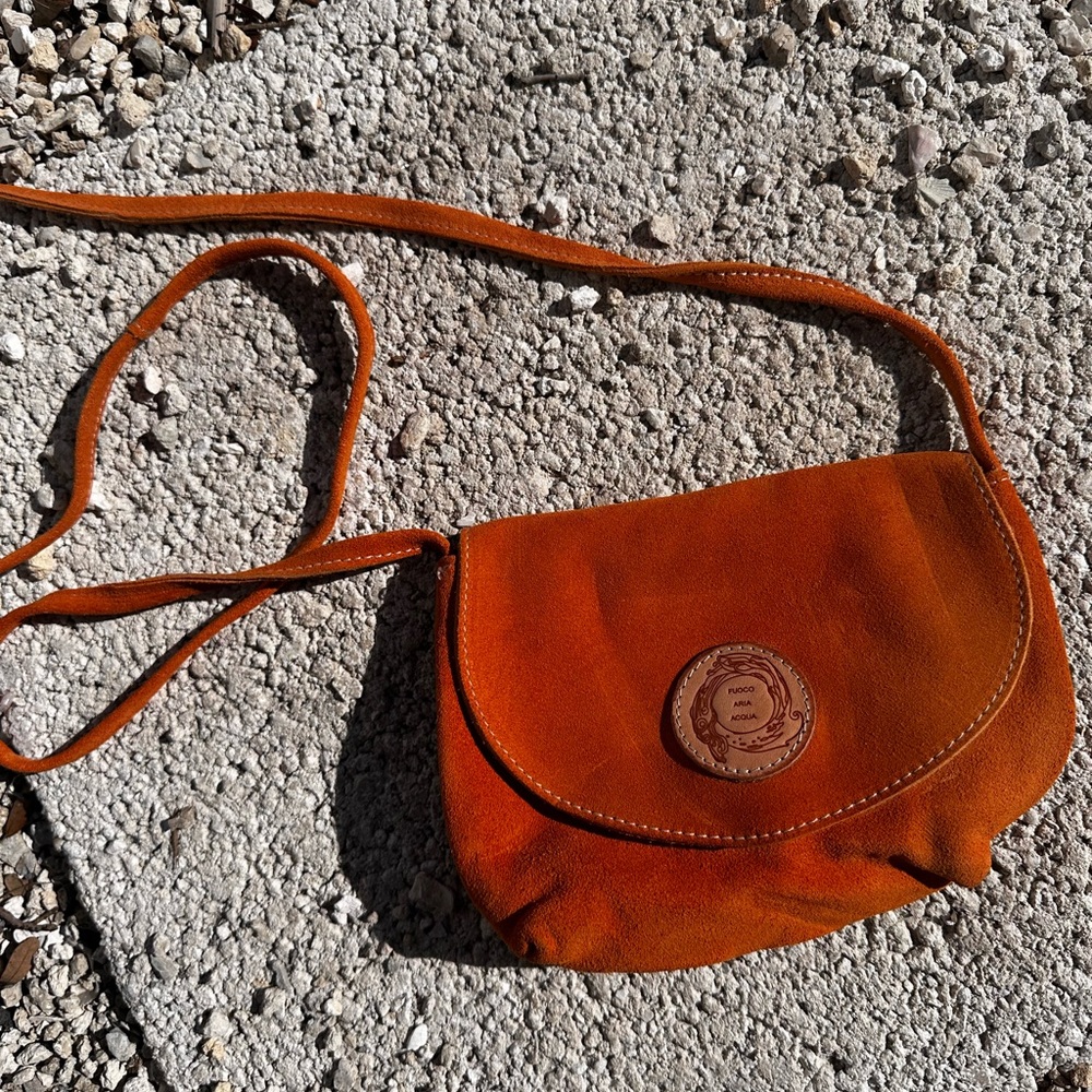 Leather bag